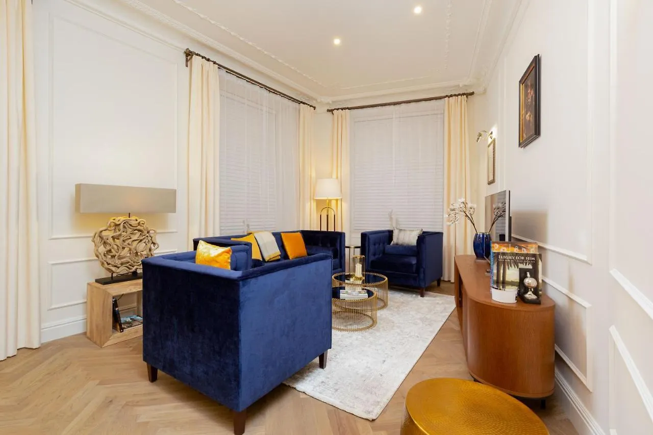 Royal Apartment Kopernika By Renters Prestige Varsovia